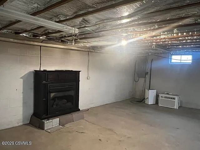 11765 State Highway 304 — Photo 14