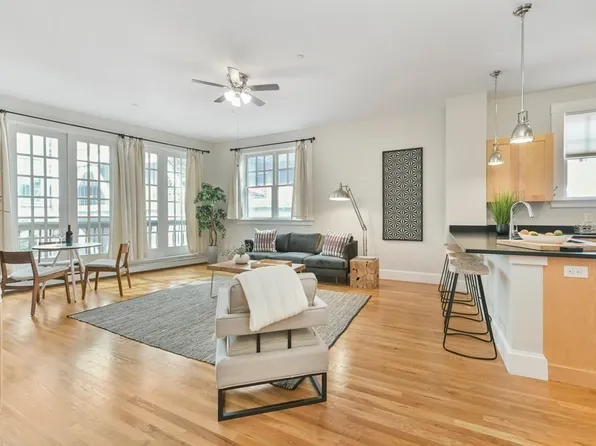 80 Webster Ave Unit 2G, Somerville, MA 02143