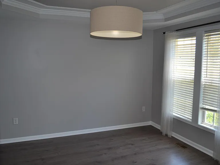 1321 E Stone Arch Dr — Photo 4