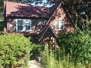 98 Moss Hill Rd, Boston, MA 02130