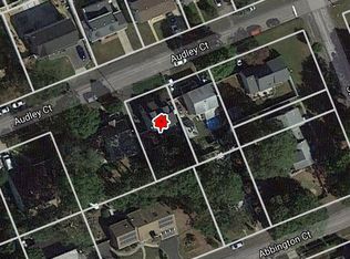 222 Audley Ct, Copiague, NY 11726