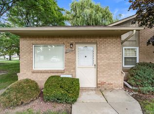 25940 Lira Ln #1, Warren, MI 48089