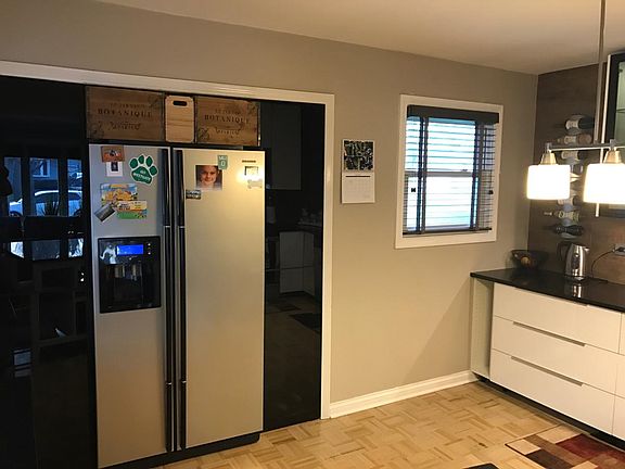 Kitchen Built-in Fridge