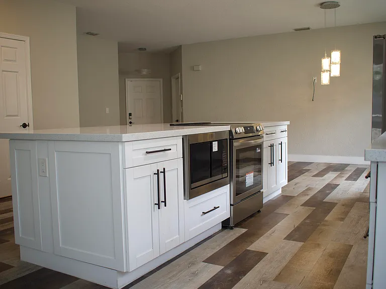 4907 Pelican Mnr — Photo 21