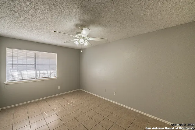7524 Oak Chase — Photo 22