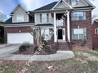 10514 Misty Ridge Ln, Charlotte, NC 28277