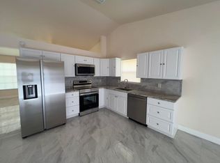 7926 Burlwood Ln, Lake Worth, FL 33467