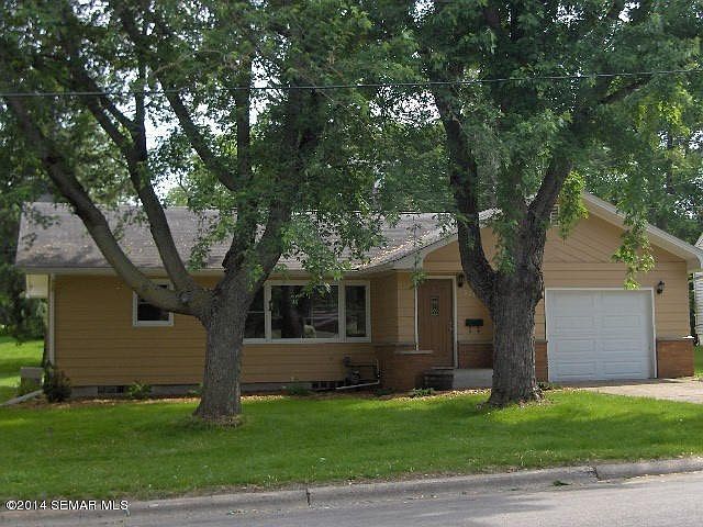 1st image of 521 Glendale St