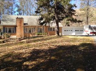 567 Old Turnpike Rd E, Banner Elk, NC 28604