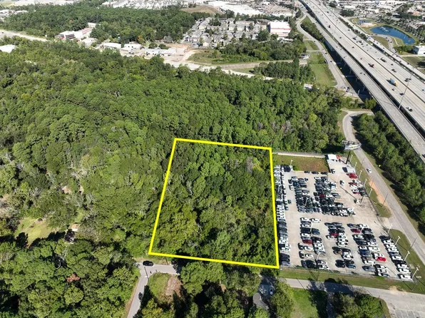 1 Peach St, Conroe, TX 77301
