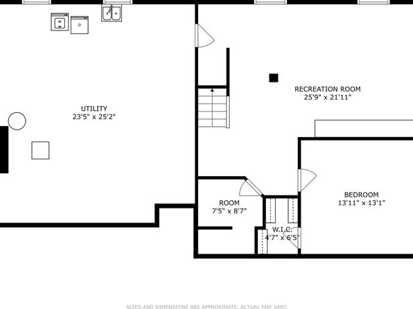 214 E Woodland Rd, Lake Bluff, IL 60044