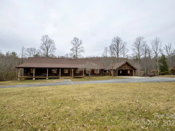2111 Brittian Ln, Lenoir, NC 28645