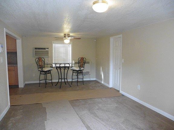 5th image of 4444 E Hammond Ave