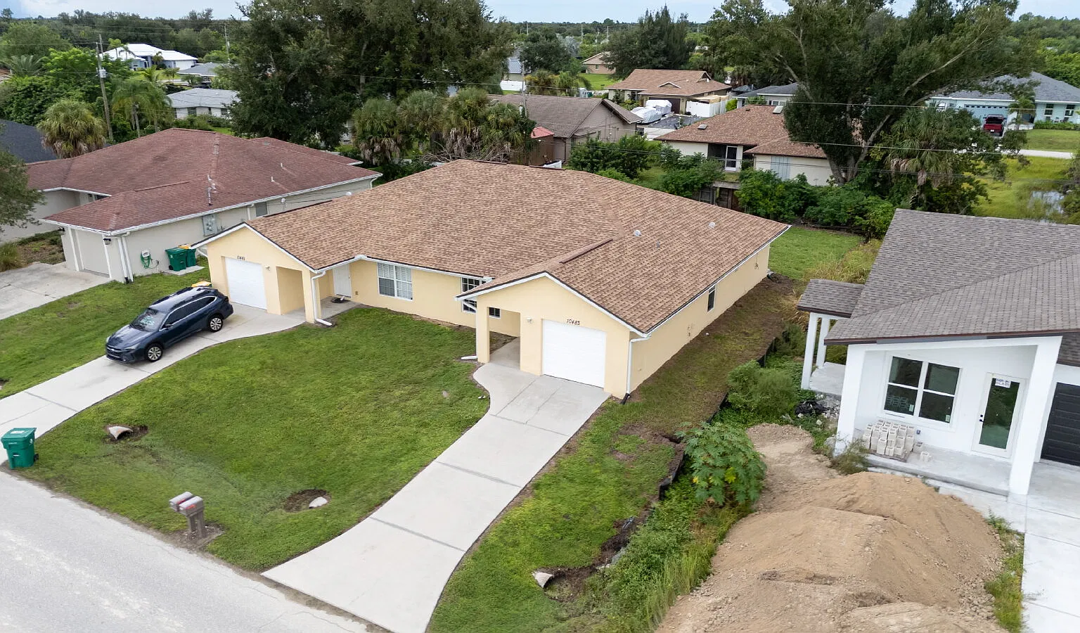 2 bed, 2.0 bath, 1063 sqft, $1,600 — Photo 4