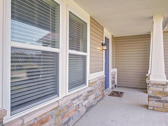 4th image of 5326 N Monica Ct
