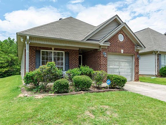 2nd image of 318 Forest Lakes Dr