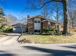 614 Grandview Dr, Edwardsville, IL 62025