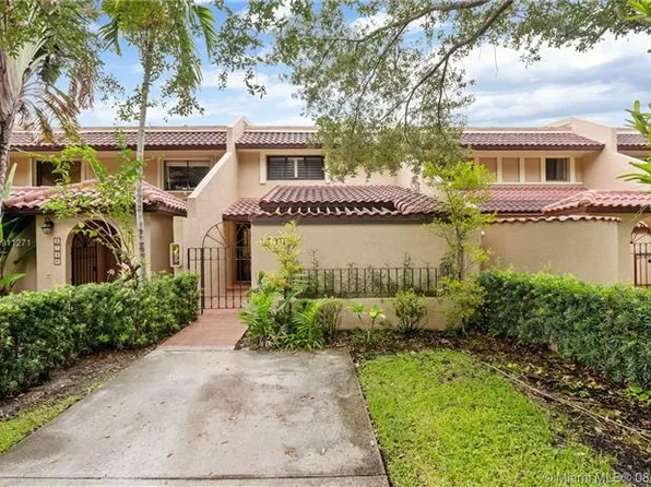 3748 Alcantara Ave #70, Doral, FL 33178