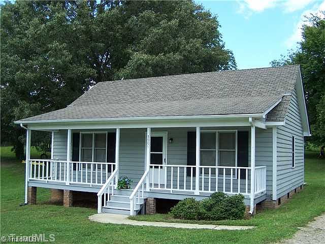 1st image of 3907 Martin Ave