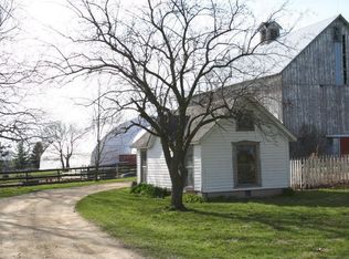 16570 Caledonia Rd, Caledonia, IL 61011