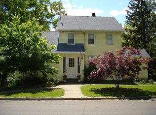53 Spring St, Goshen, NY 10924