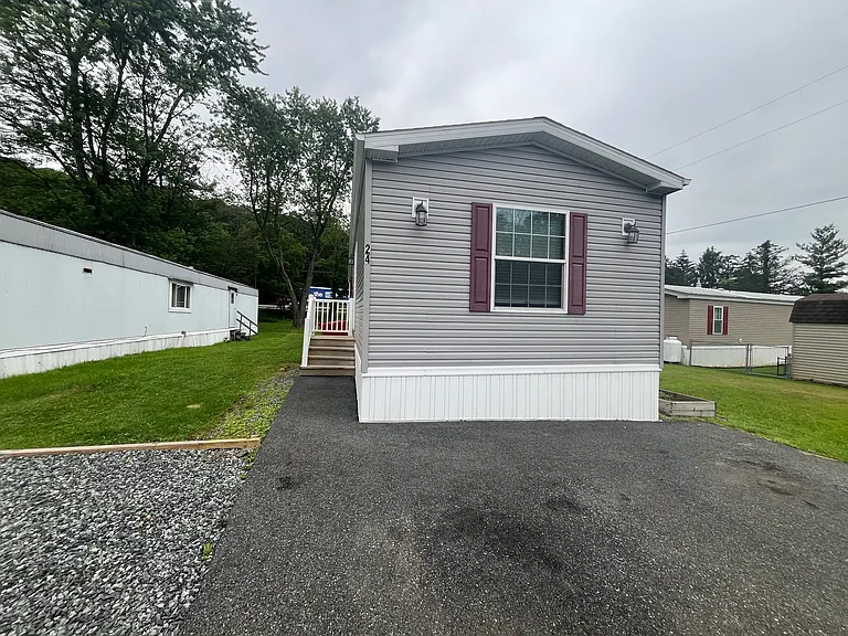 24 Mountain Scene Dr — Photo 11