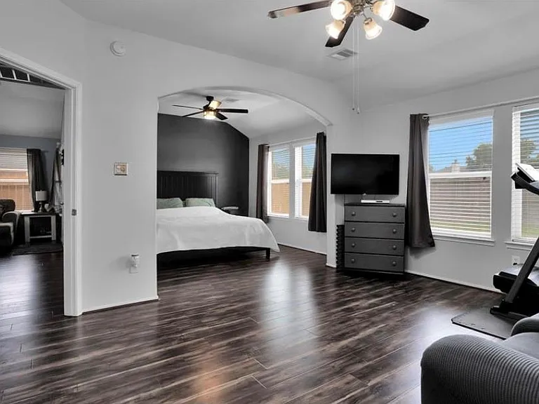 5015 Bridgecrossing Ct — Photo 10