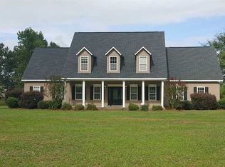 244 Elizabeth St, Cochran, GA 31014