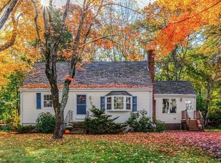12 Collins Dr, Hudson, MA 01749