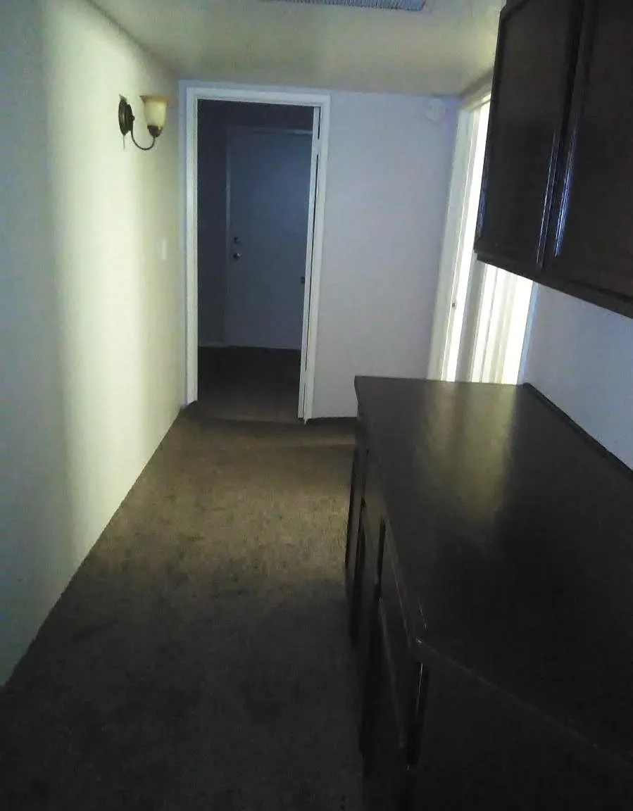 3 bed, 1444 sqft, $2,125 — Photo 3