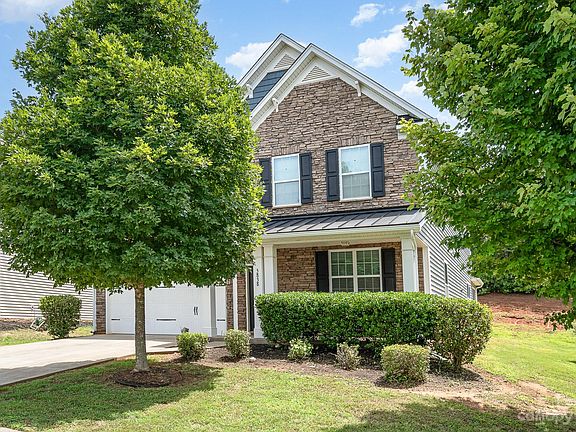 3rd image of 5838 Langwell Ln
