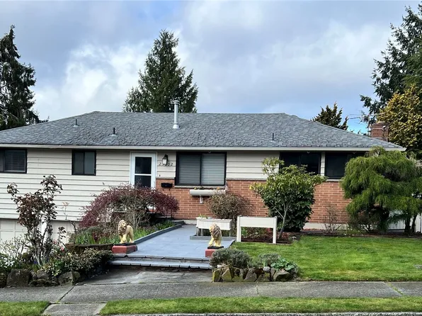 23302 66TH Avenue W, Mountlake Terrace, WA 98043