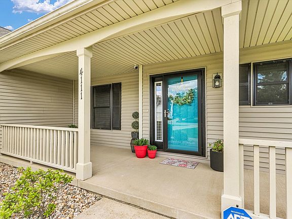 5th image of 4111 Crail Rd