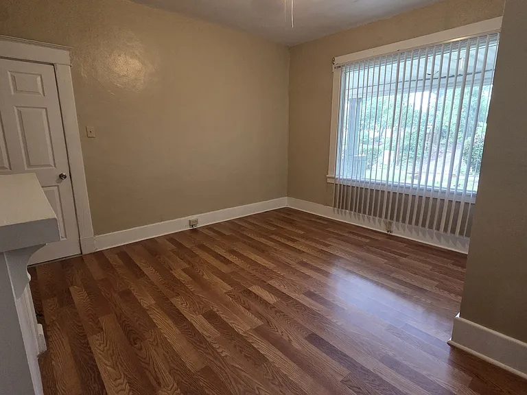 2507 N View Ave #2507 — Photo 9