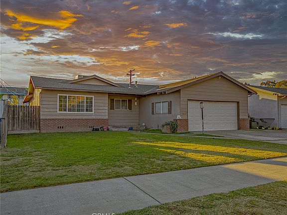 2nd image of 3191 El Capitan Ave