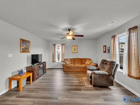 5th image of 376 Charley Patterson Rd