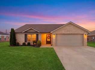 550 Southern Cross Dr, Richmond, KY 40475