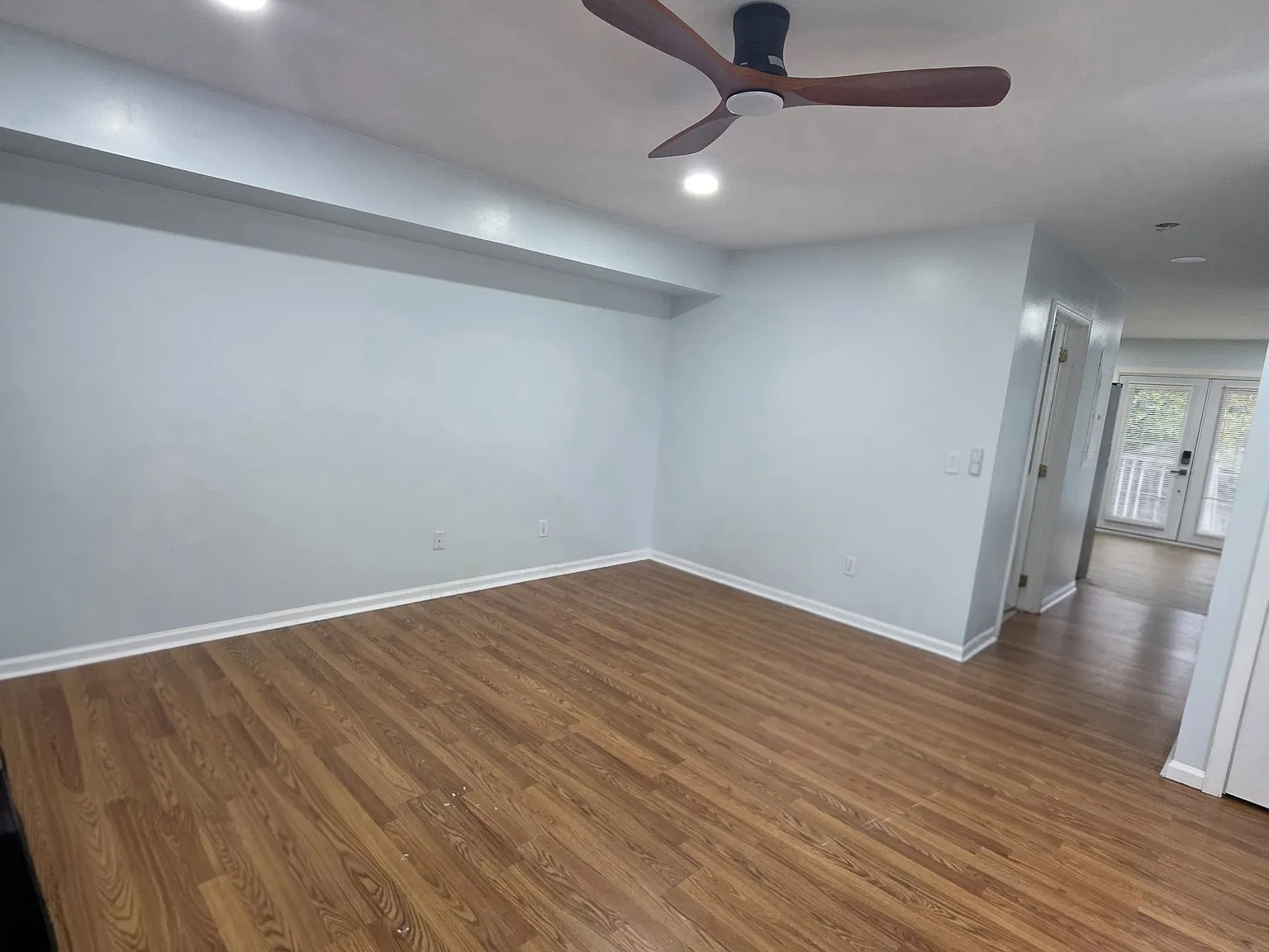 3 bed, 1216 sqft, $2,600 — Photo 3