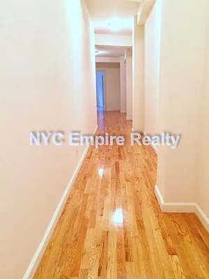 Rented by NYC Empire Realty Inc | media 24