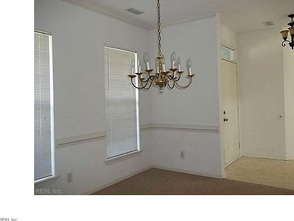 3rd image of 6402 Pelican Cres N