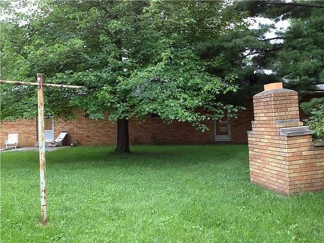2nd image of 1590 Bradmore Dr