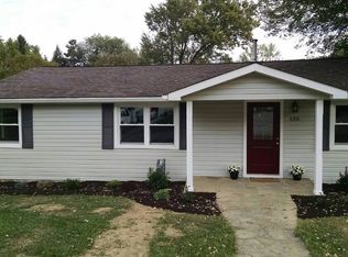 135 Verona Dr, Washington, PA 15301