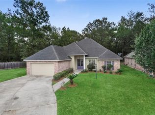 720 Saint Charles St, Ponchatoula, LA 70454