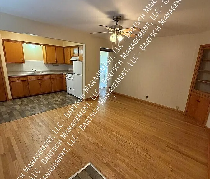 3736 N Humboldt Blvd #14 — Photo 2