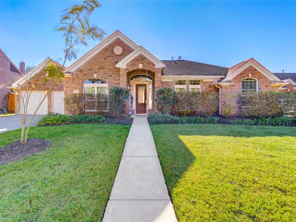 309 Oak Creek Dr, League City, TX 77573