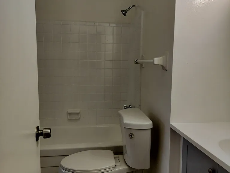 5970 NE 18th Ave #501 — Photo 5