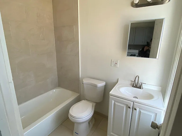 316 Grand St #4 — Photo 13