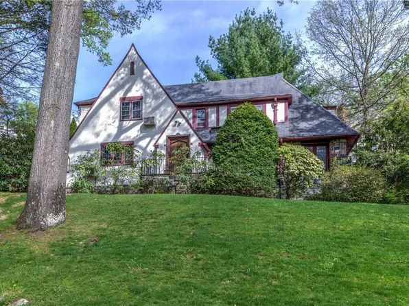 145 Wellington Avenue, New Rochelle, NY 10804