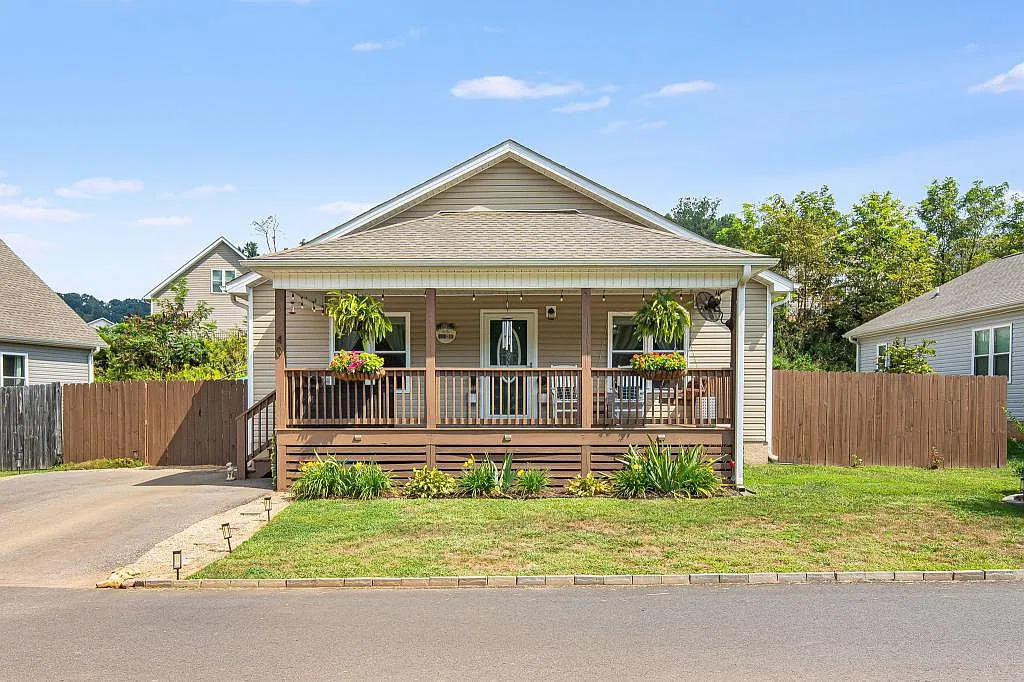 40 Quinn Hill Ln — Photo 3