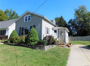 88 Lake Ave, Lancaster, NY 14086